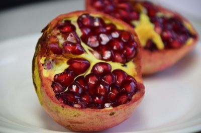Le proprieta&rsquo; benefiche del melograno